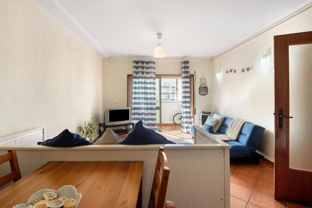 Apartment Manny's Place - By The Sea